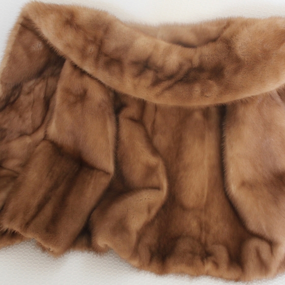 Vintage Autumn Haze Rare Quality EMBA Capelet - Picture 10 of 11